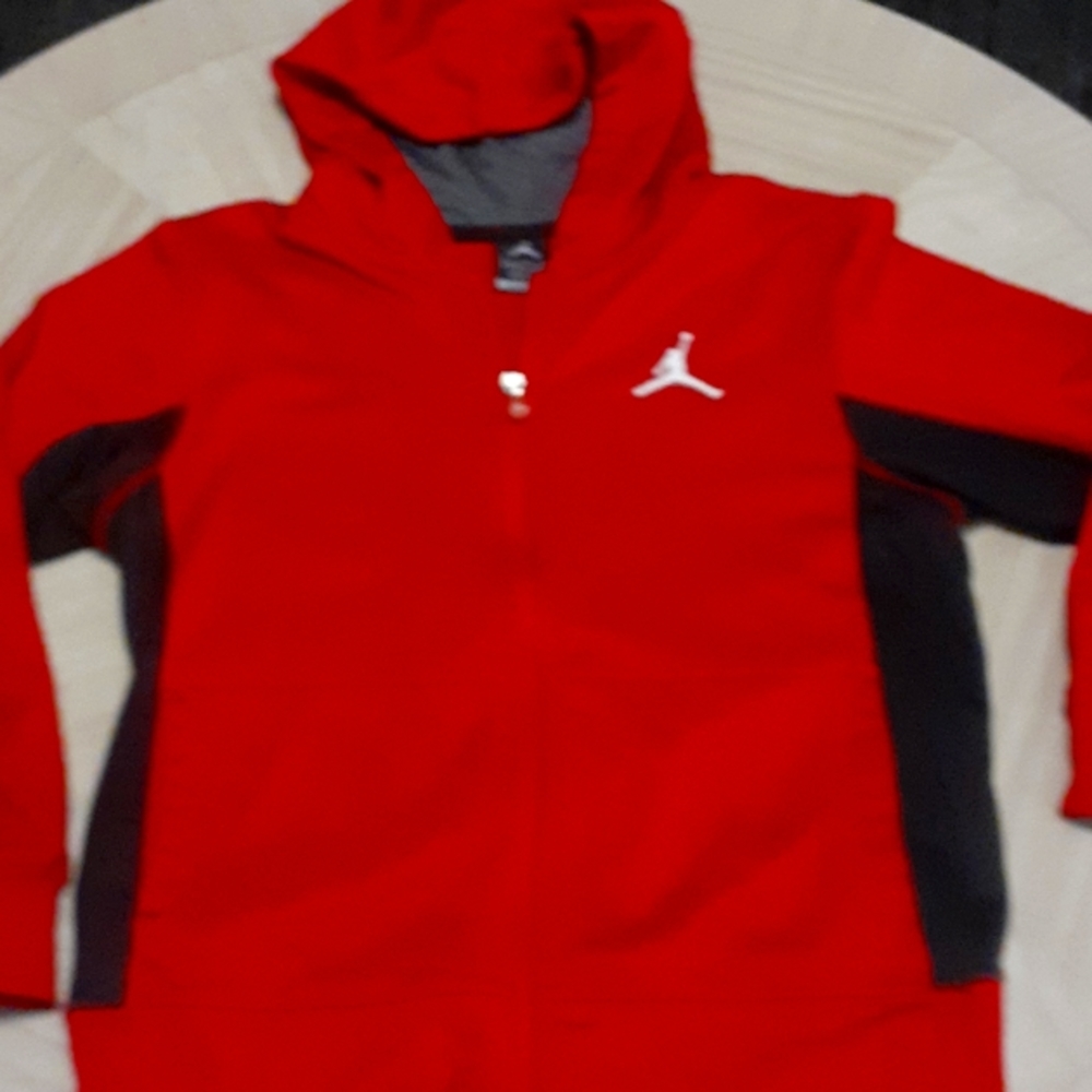 Therma-fit boys zip up jacket